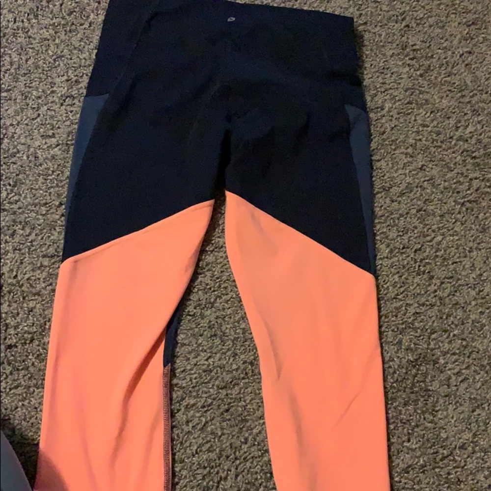 Capri Compression Legging - Picture 3 of 6